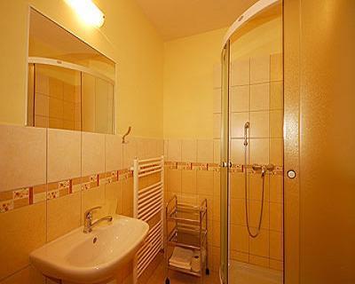 Privat Teo Hotel Liptovsky Mikulas Luaran gambar